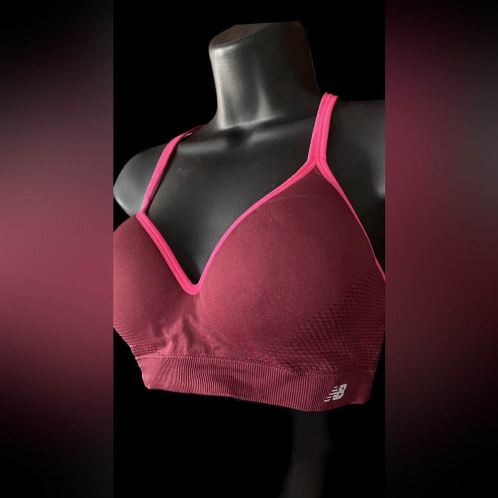 New Balance Red Wireless Slip-over, M. *P1042